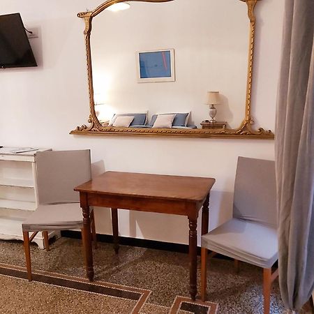 Central Chic Apartment Genova Eksteriør bilde